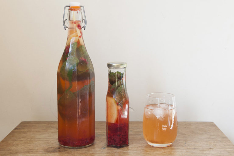 bottled kombucha apple, berry and mint