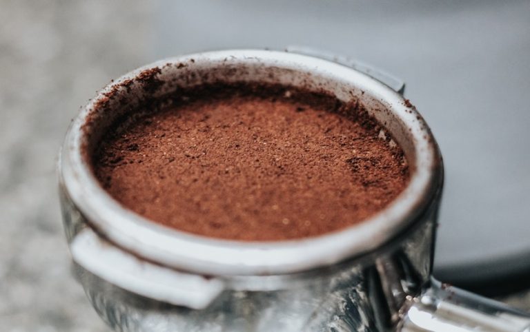 5 easy ways to reuse coffee grounds