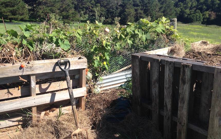 5 Tips To Keep Your Composting Toilet Odour-Free