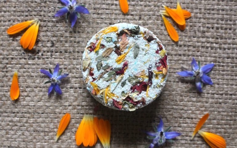 How To Make Zero Waste Natural Bath Bombs