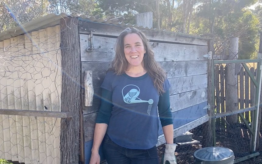 Composting food scraps robyn