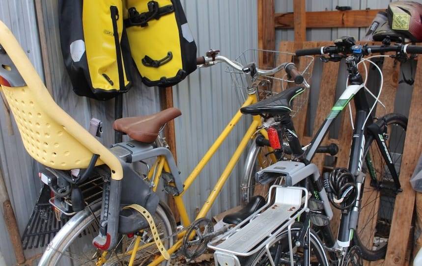 DIY Pallet Bike Rack