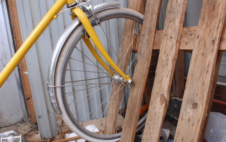 DIY Pallet Bike Rack