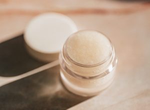 How To Make Natural Lip Balm