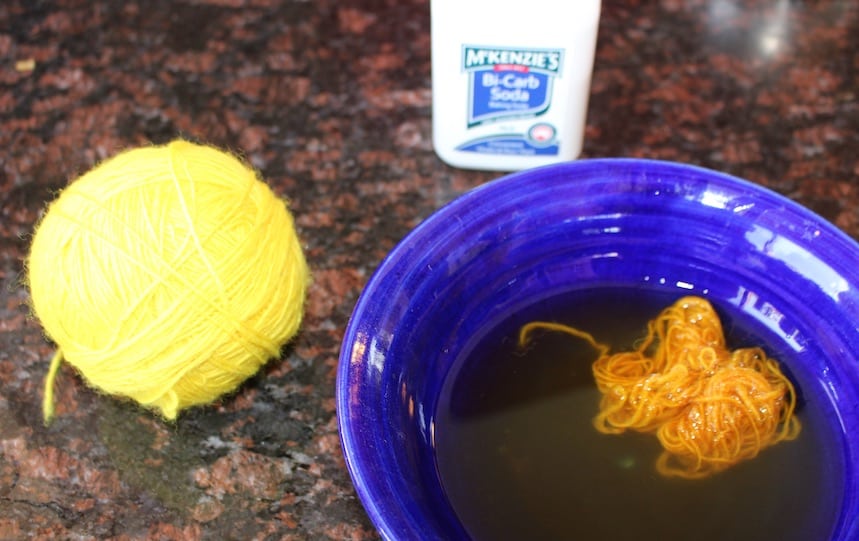 dyeing yarn