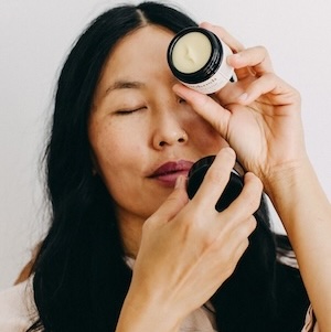 This Mother's Day, honour your mum with the gift of Mokosh Skin Care, a champion in sustainable luxury. Mokosh offers the world’s most potent, healing botanicals in 100% certified organic formulations. Their revolutionary approach excludes synthetics, emulsifiers and fillers (like palm oil) to restore precious balance to the skin while respecting the planet. 
