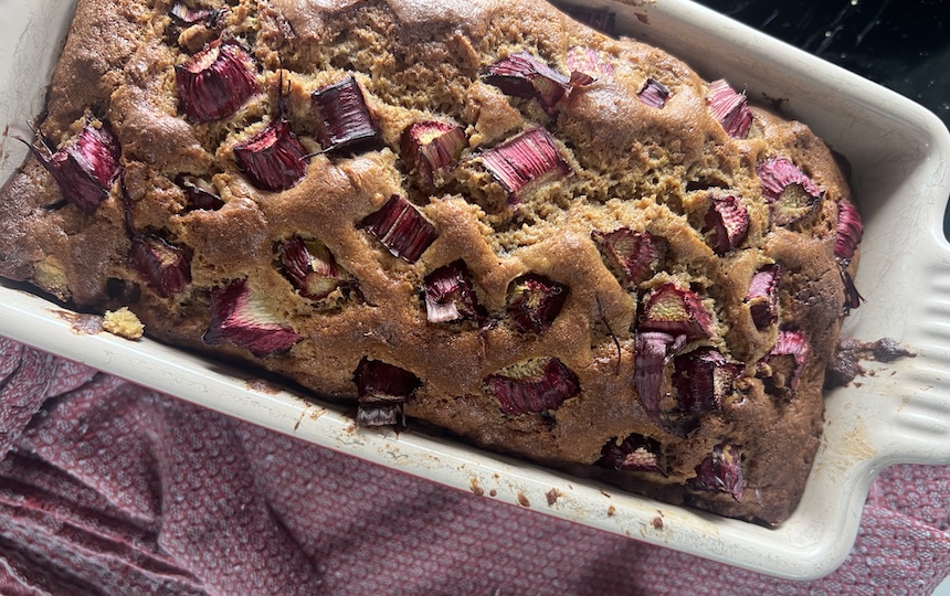 Old-Fashioned Rhubarb Loaf Recipe