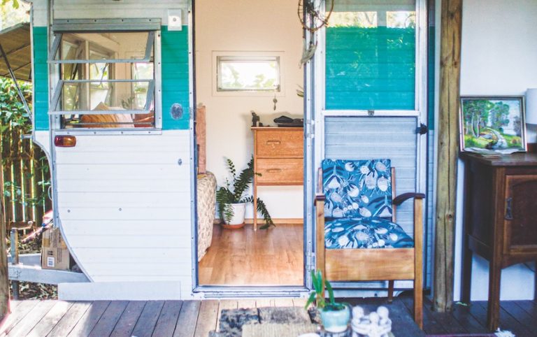 off grid tiny house